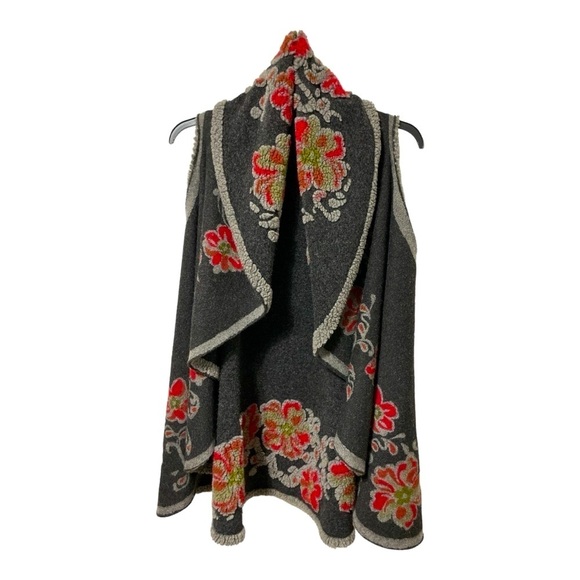 Floral Shawl Collar Sleeveless
Vest Gray Red Sherpa Trim embroidered open front - Picture 4 of 16